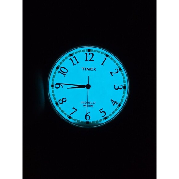 Timex Easy Reader Indiglo Gold Tone 35mm Quartz Watch Leather New Battery WR 30M - Picture 13 of 13